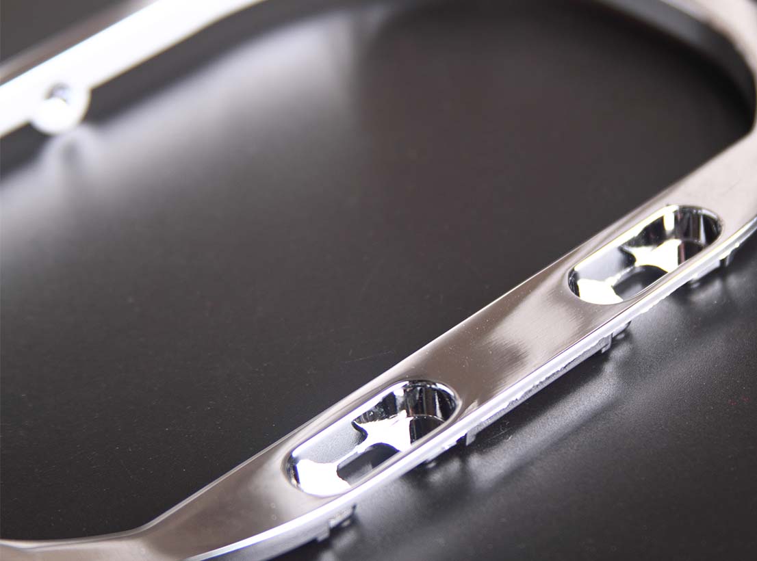 high polish surface finish applied on CNC machined metal part