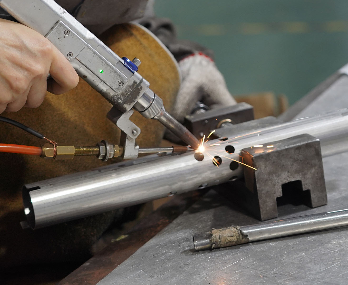 Sheet metal prototyping and part fabrication services - HLH